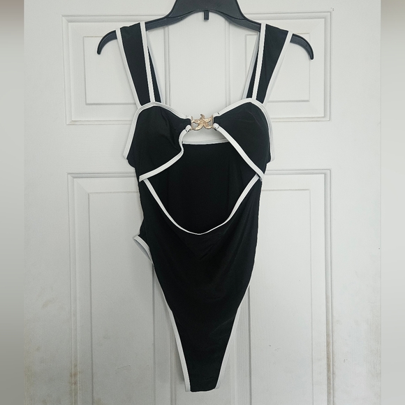 NWOT SHEIN L Black and White Cutout Swimsuit - Picture 1 of 3